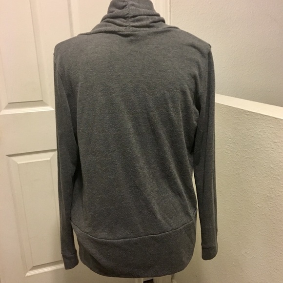 Gray Cardigan - Picture 4 of 4